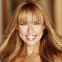 Jennifer Piacenti :: soprano