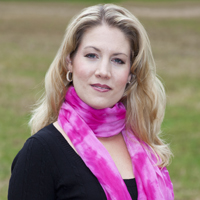 Laurelyn Watson Chase :: soprano